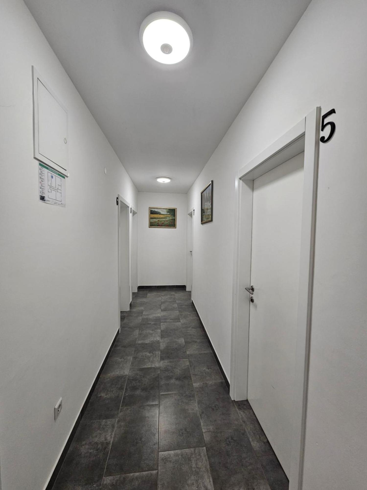 Filipovic Rent A Car & Gasthof