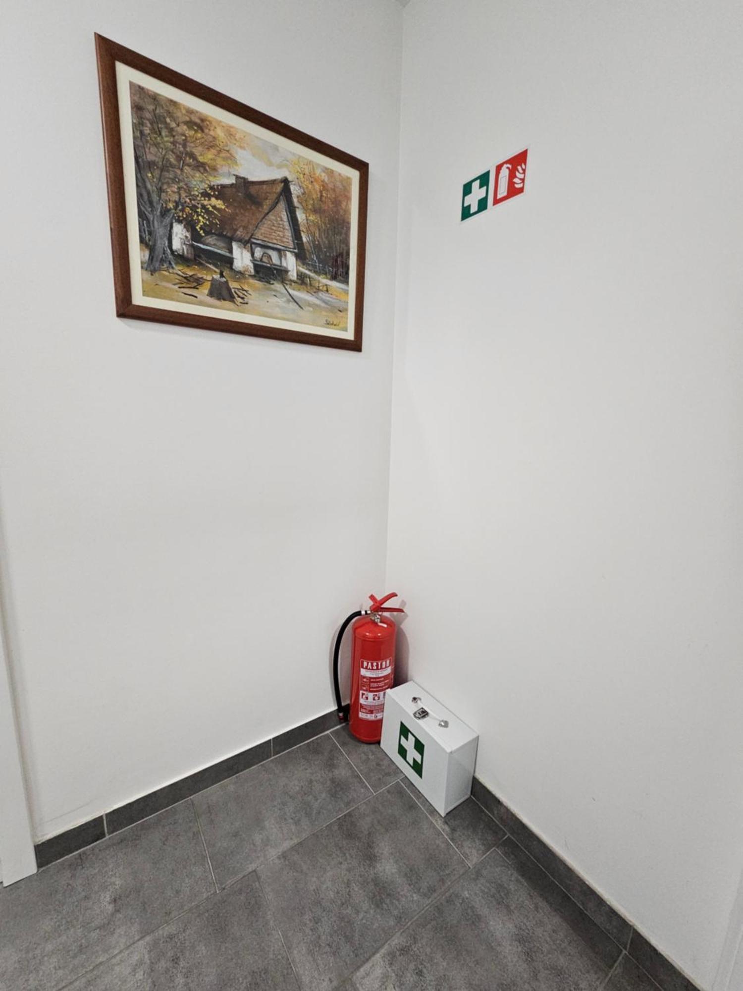 Filipovic Rent A Car & Gasthof 3*